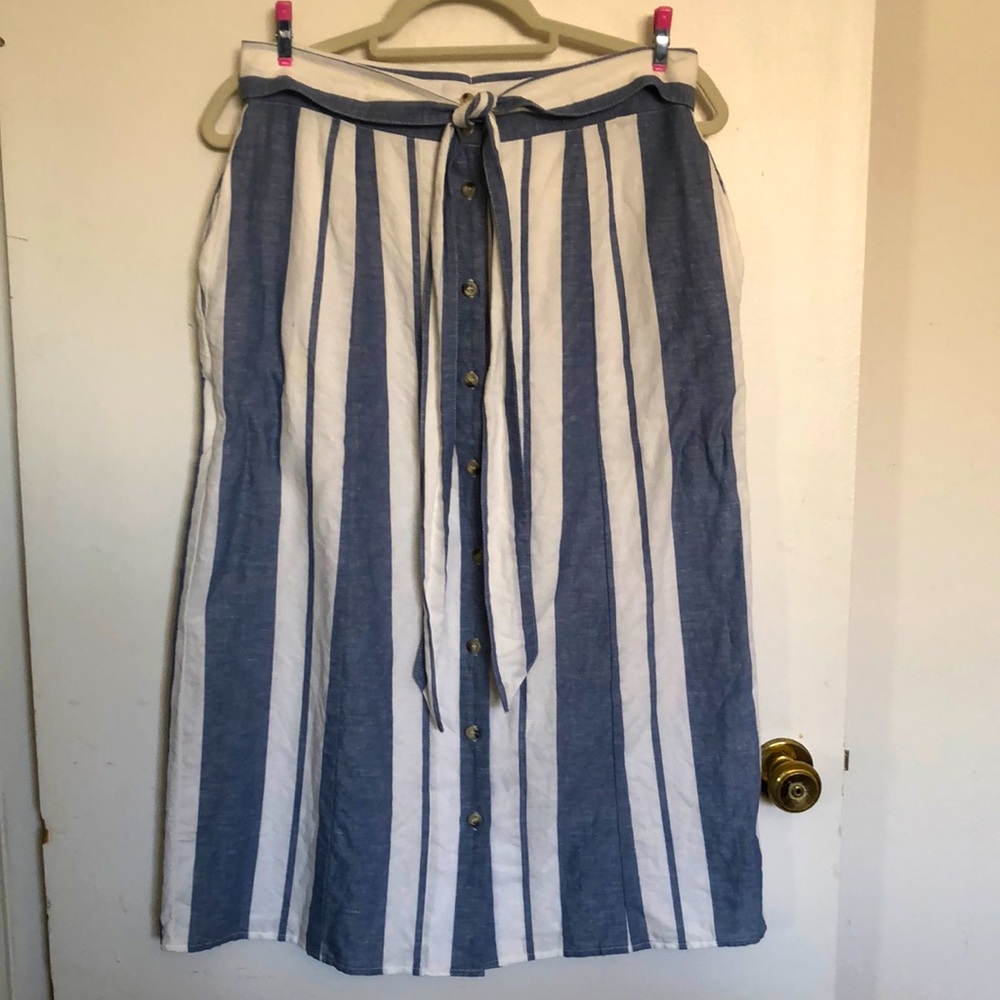 WAYF USA Linen Skirt Blue Striped button Front lined tie waist pocket Fits Small